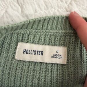 Hollister Sage Green Ribbed Crewneck Sweater